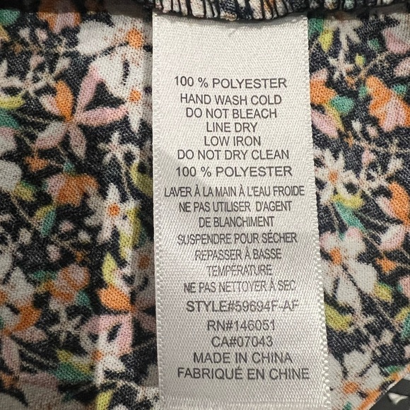 NWT- Monteau Los Angeles Women’s Faux Wrap Dress Size Small - Picture 7 of 8